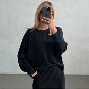 💫Zara Satin Effect Blouse - New 💫